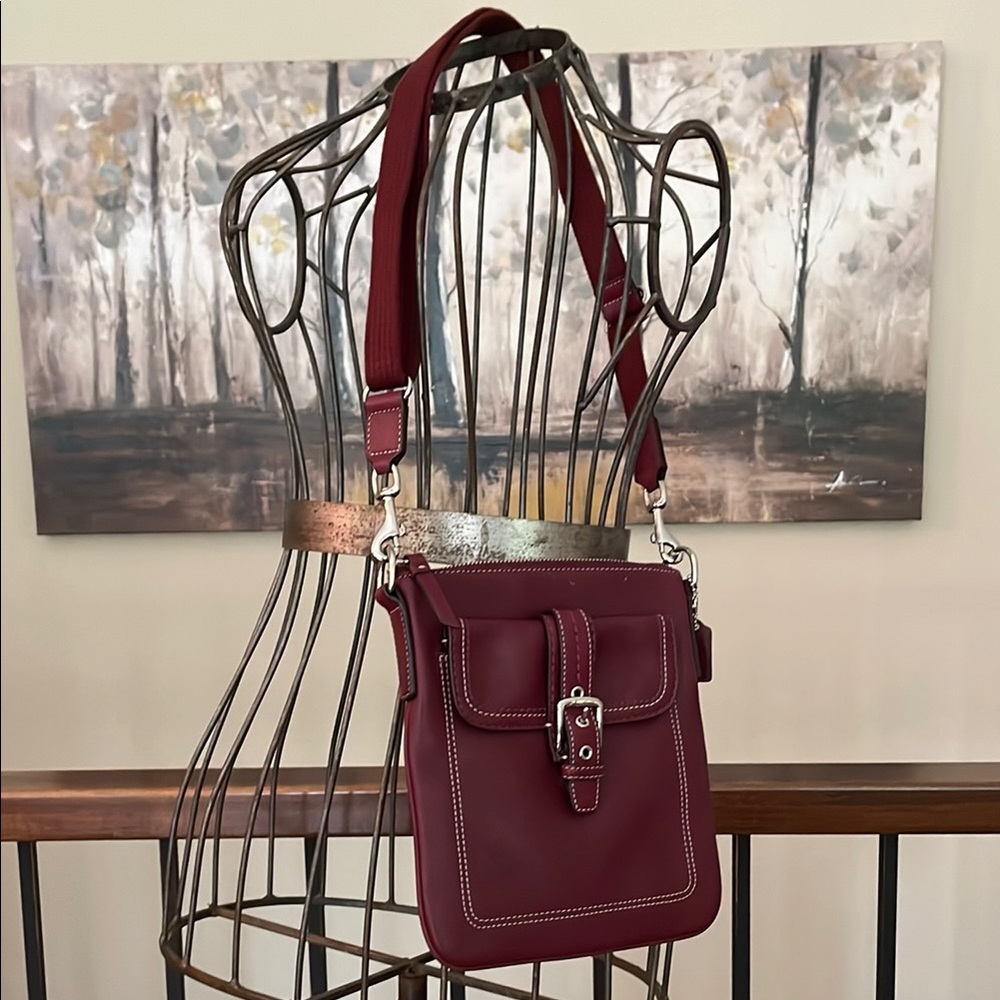 Coach Hamilton Swing Bag In Currant